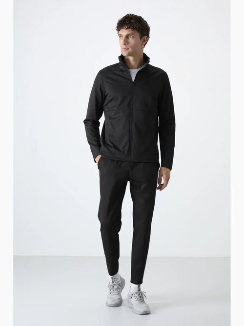 Conjunto masculino de sweatshirt com gola com fecho e calças tommy - Kiabi Conjunto masculino de sweatshirt com gola com fecho e calças tommy - Kiabi