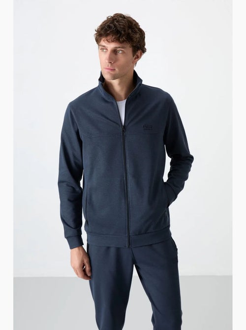 Conjunto masculino de sweatshirt de fleece e calças tommy - Kiabi Conjunto masculino de sweatshirt de fleece e calças tommy - Kiabi