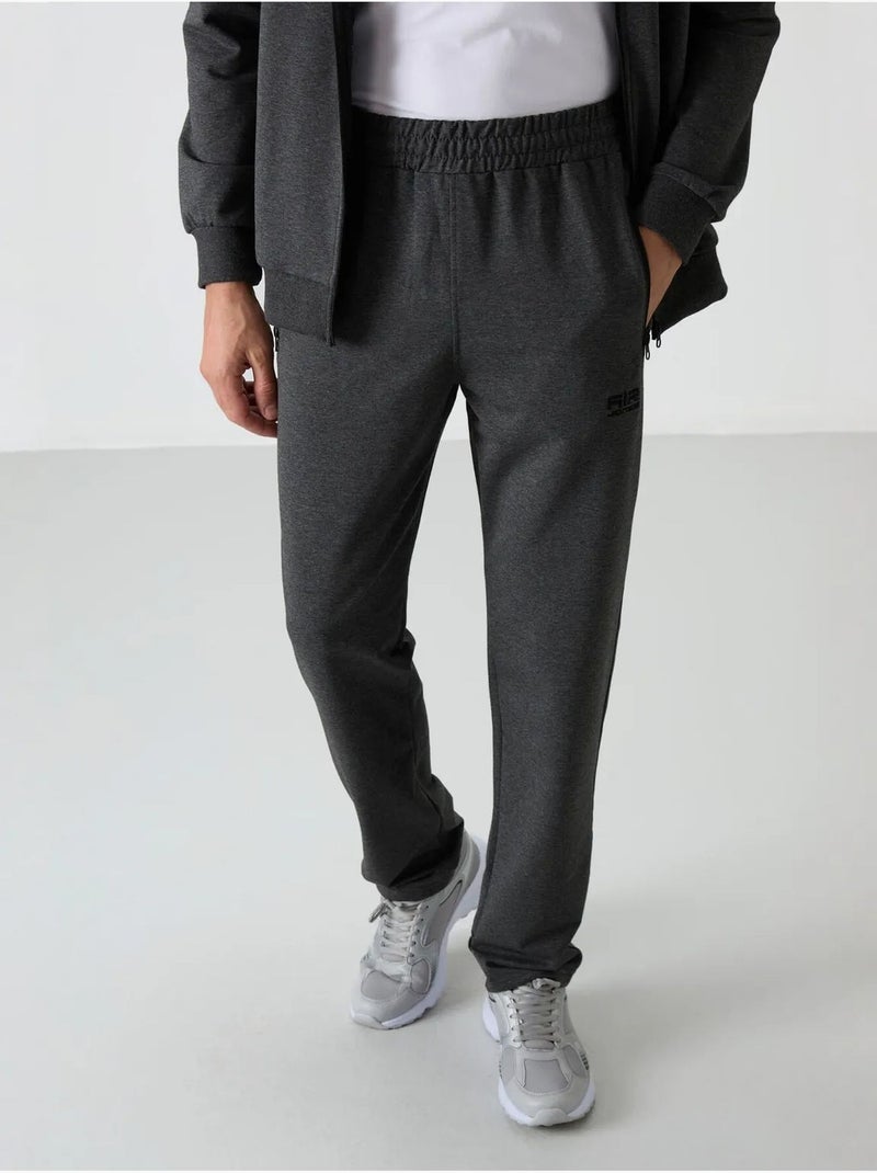 Conjunto masculino de sweatshirt e calças em fleece tricotado tommy Cinza-preto - Kiabi