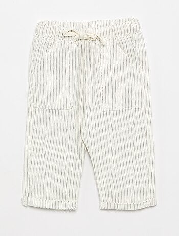 Conjunto t-shirt com gola mao + calças - 2 peças