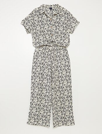 Conjunto t-shirt e calças fluidas estampado florido - 2 peças