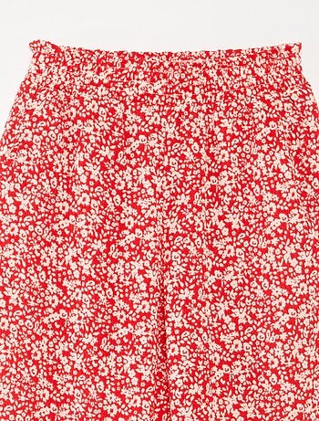 Conjunto t-shirt e calças fluidas estampado florido - 2 peças