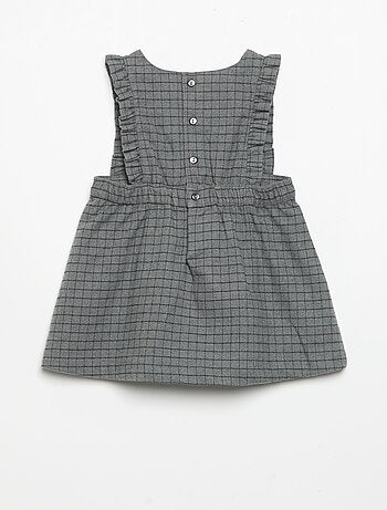 Conjunto vestido sem mangas + collants