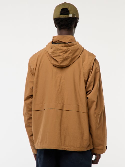 Corta-vento com capuz e mangas removíveis - Kiabi