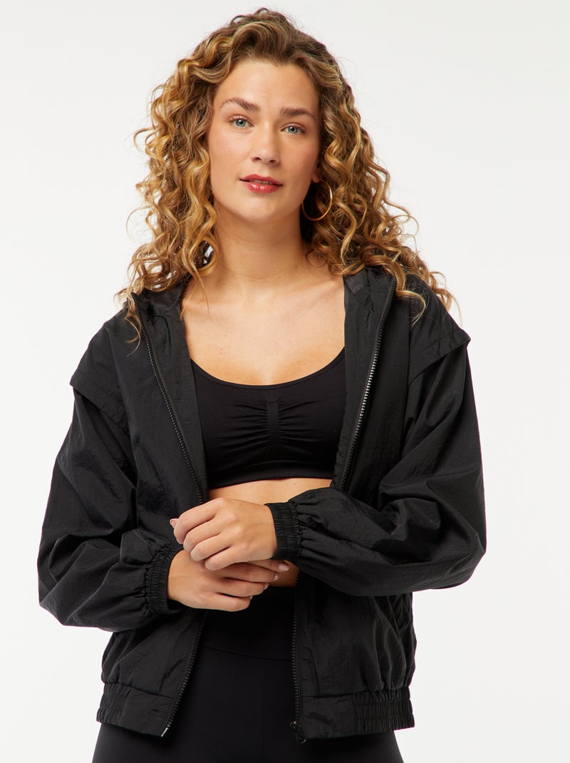 Corta-vento com capuz liso Preto - Kiabi