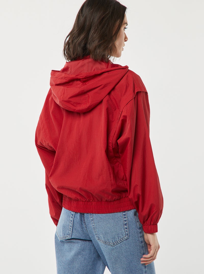 Corta-vento com capuz VERMELHO - Kiabi