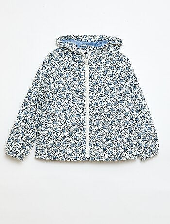 Corta-vento leve com capuz - coleção fácil de vestir