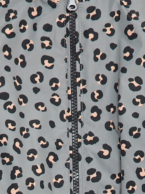 Corta-vento leve com capuz e padrão integral - Kiabi