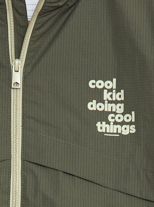 Corta-vento repelente de água com capuz - Kiabi