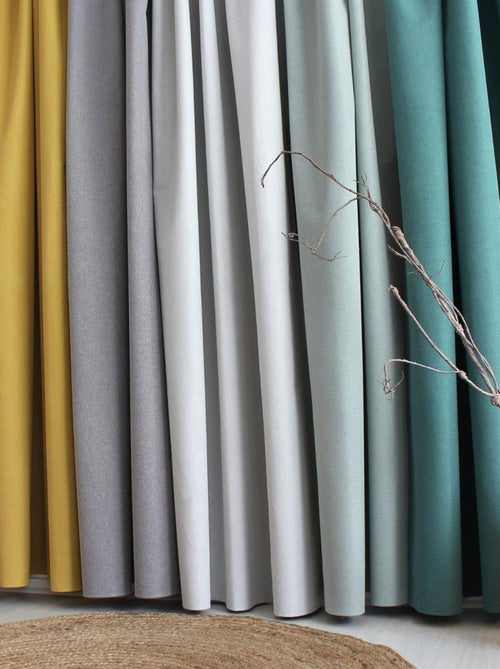 Cortina blackout com efeito cambraia - Kiabi
