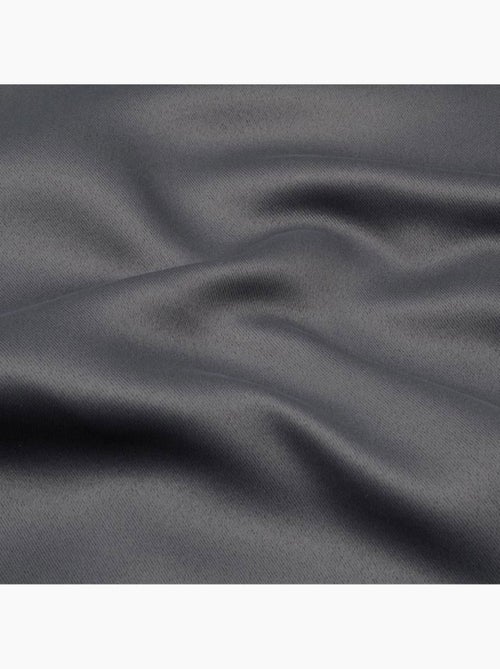 Cortina blackout simples 210gr/m2 - Kiabi