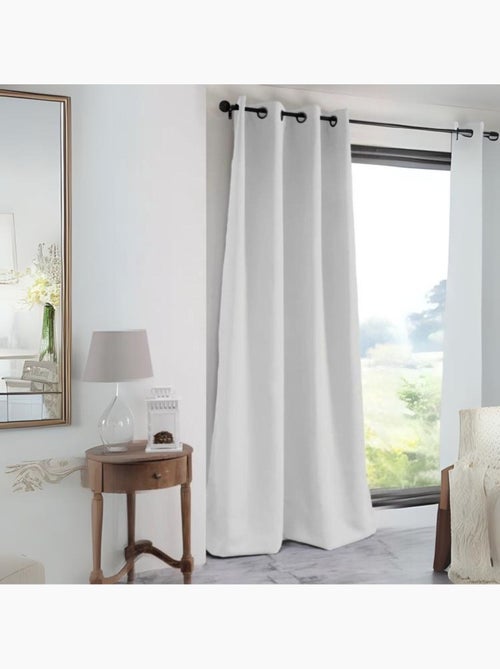 Cortina blackout simples 210gr/m2 - Kiabi