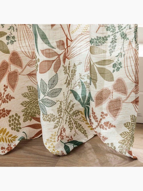 Cortina com ilhós de polilin com estampado de folhas peneiradas - Kiabi