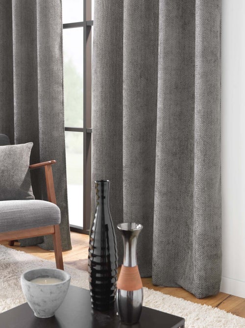 Cortina com ilhós em veludo chenille - Kiabi