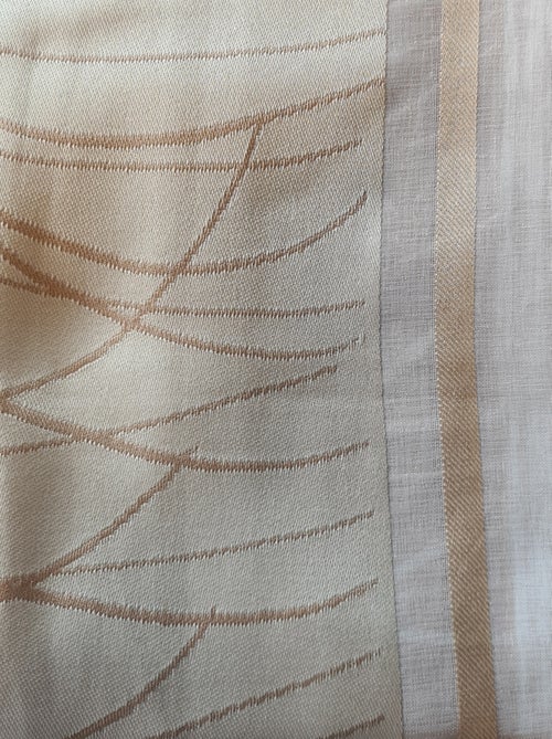 Cortina de organza com riscas verticais e padrão - Kiabi Cortina de organza com riscas verticais e padrão - Kiabi