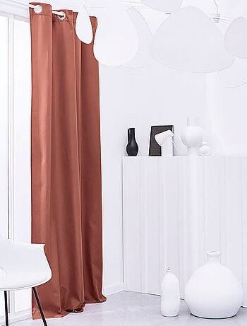 Cortina isoladora térmica