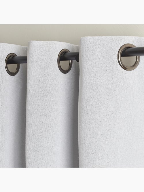 Cortinado térmico opaco com ilhós - Kiabi