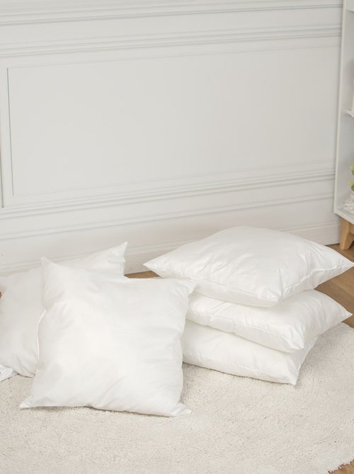 Coussin de garnissage polyester -> almofada de enchimento em poliéster | sevira kids - Kiabi