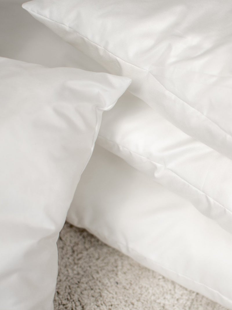 Coussin de garnissage polyester -> almofada de enchimento em poliéster | sevira kids Branco - Kiabi
