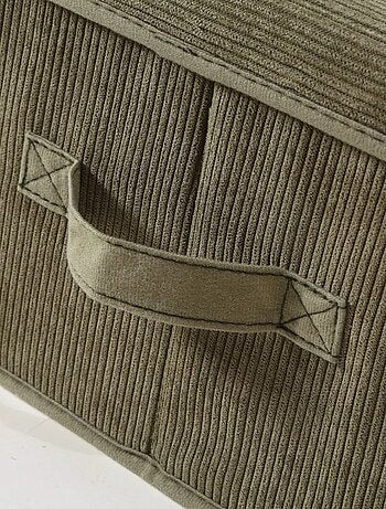 Cubo de arrumação com janela