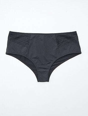 Cueca acetinada com renda