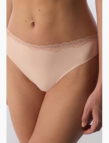 Cueca brasileira feminina penti