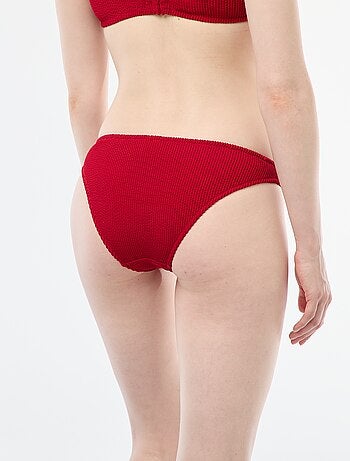 Cueca de banho com argola