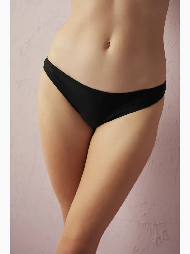 Cueca de biquíni básica penti Preto - Kiabi