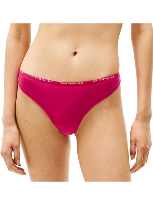 Cueca de Fio Dental Vermelha Tommy Hilfiger para Mulher UW0UW05741 - Kiabi Cueca de Fio Dental Vermelha Tommy Hilfiger para Mulher UW0UW05741 - Kiabi