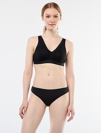 Cueca em microfibra e renda