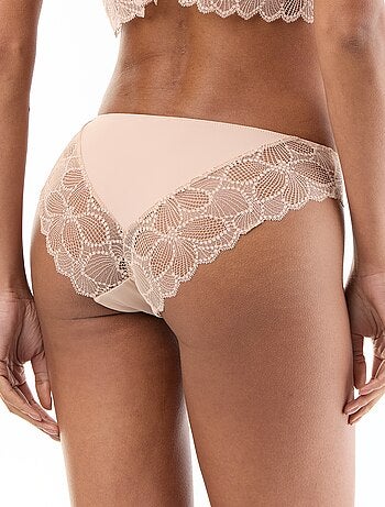 Cueca em microfibra e renda