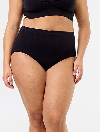 Cueca lisa