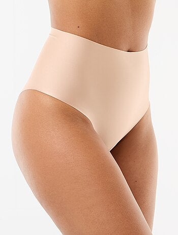 Cueca modeladora de cintura alta