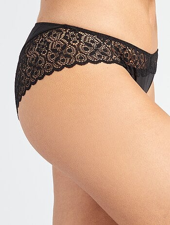 Cuecas em microfibra e renda