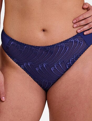 Cuecas em renda - 'Wolf lingerie'