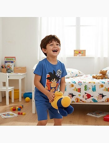 Dragon ball z - conjunto de camiseta e shorts combinando com um personagem licenciado