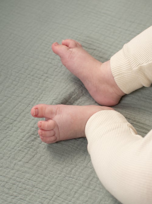 Drap-housse para berço em gaze de algodão | sevira kids - Kiabi Drap-housse para berço em gaze de algodão | sevira kids - Kiabi