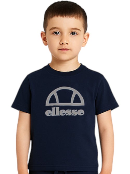 Ellesse - Pack 2 t-shirts e 1 calção menino estampado - Kiabi Ellesse - Pack 2 t-shirts e 1 calção menino estampado - Kiabi