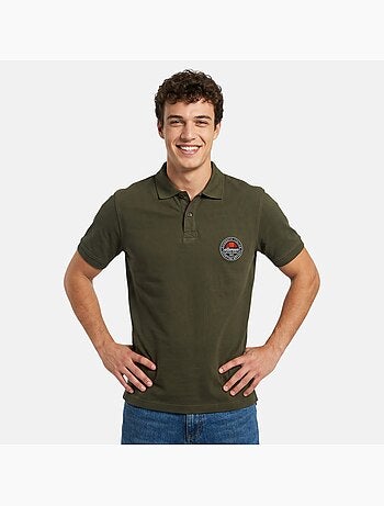 Ellesse - polo de manga curta com botões e detalhes bordados
