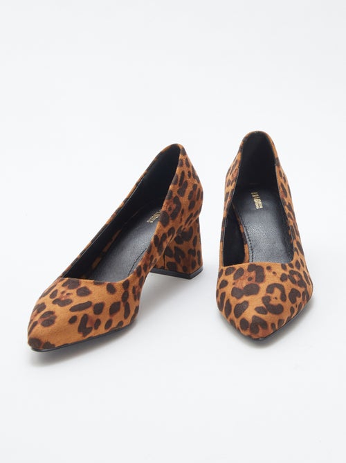 Escarpins 'leopardo' com salto quadrado - Kiabi