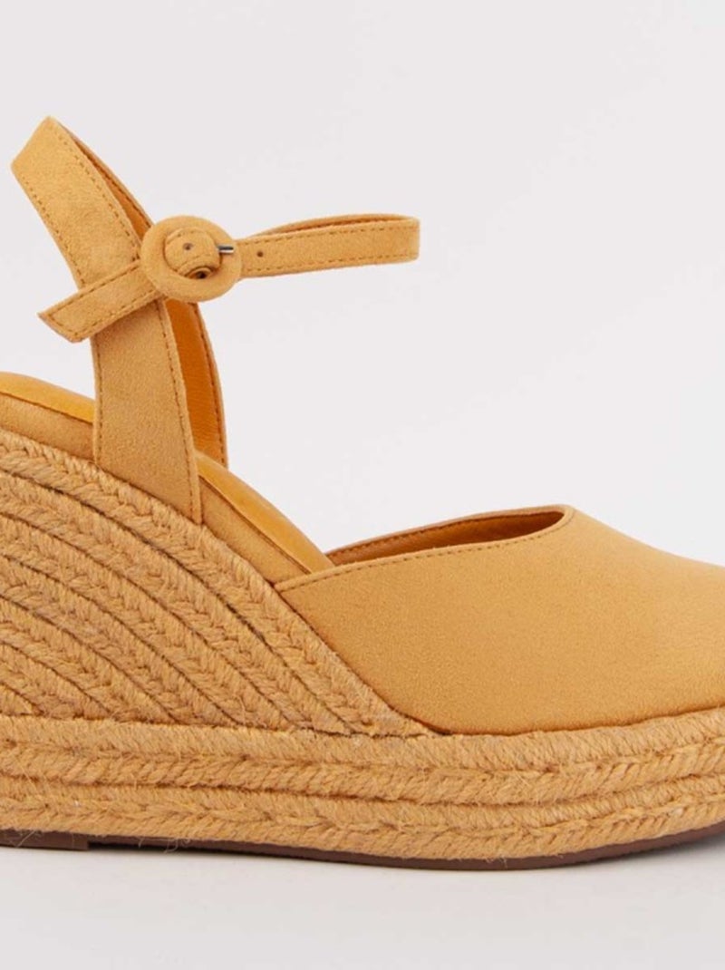 Esparto Com Cunha Material Sintético Montevita Amarelo - Kiabi