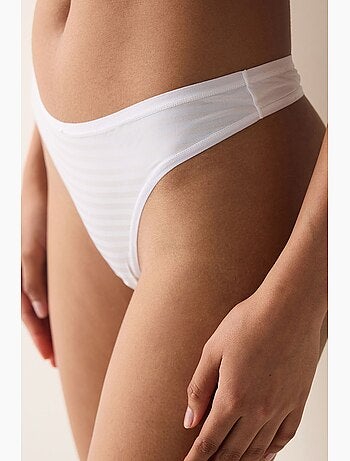 Essentials tanga cueca penti