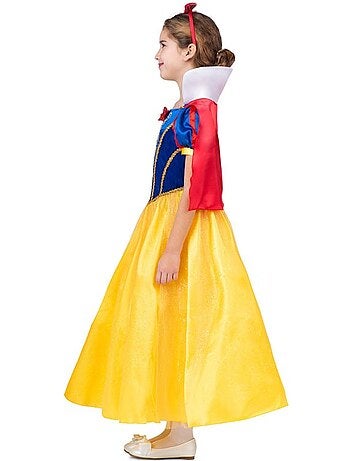 Fantasia da Branca de Neve com tiara e capa.