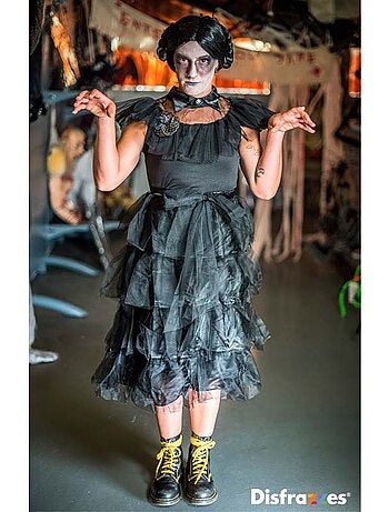 Fantasia de Garota Sinistra para Baile de Formatura
