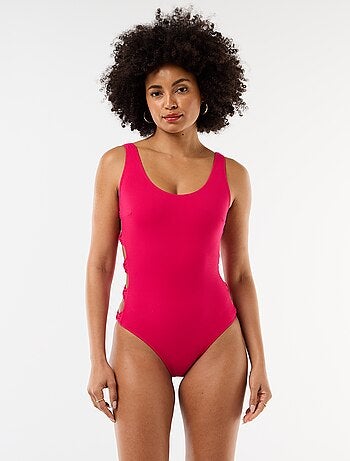 Fato de banho 1 peça com racha nas laterais