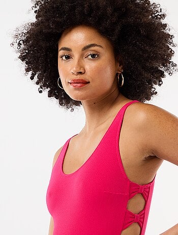 Fato de banho 1 peça com racha nas laterais