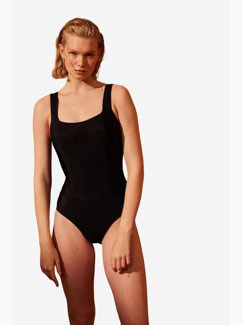 Fato de banho feminino basic com corset penti - Kiabi Fato de banho feminino basic com corset penti - Kiabi