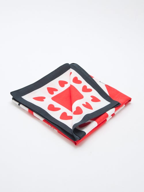 Foulard com estampado fantasia (100x100 cm) 'Agathe Sorlet x Kiabi' - Dia dos Namorados - Kiabi