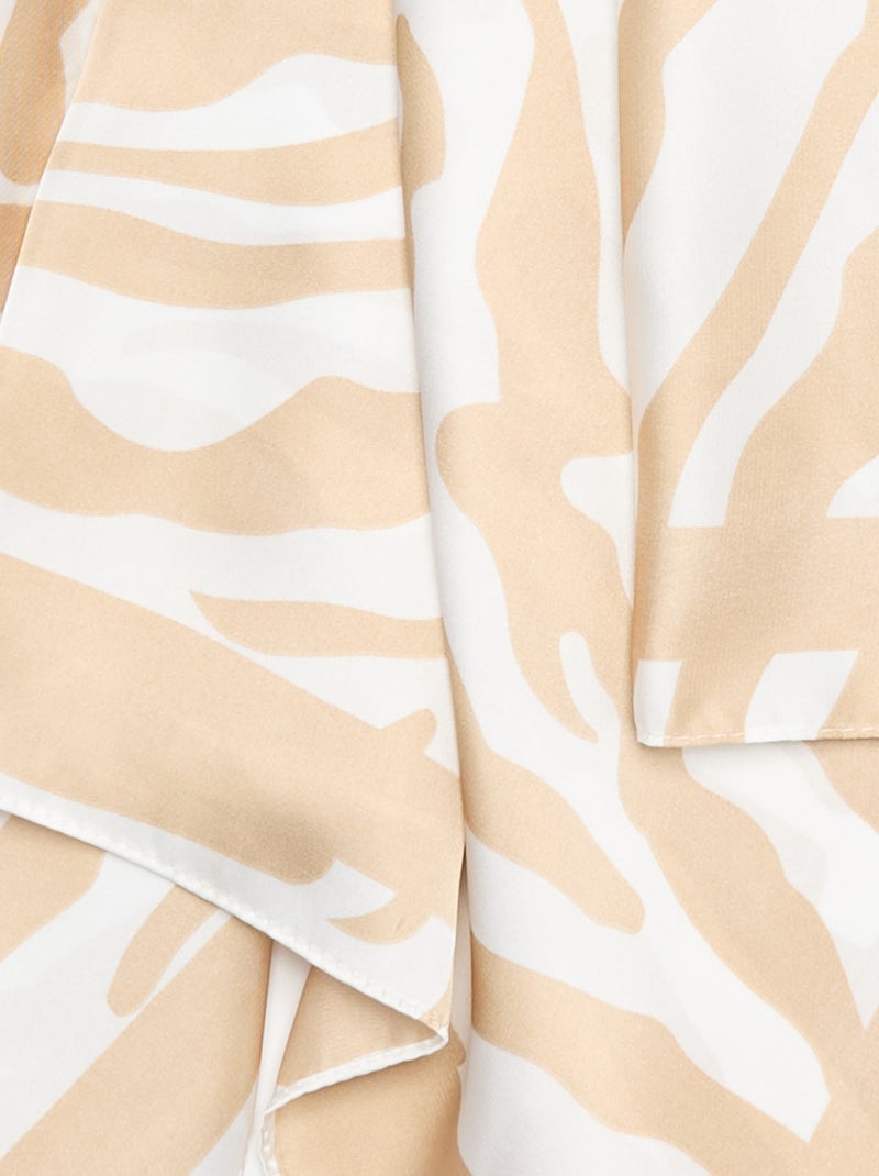 Foulard estampado \'zebra\' Bege - Kiabi