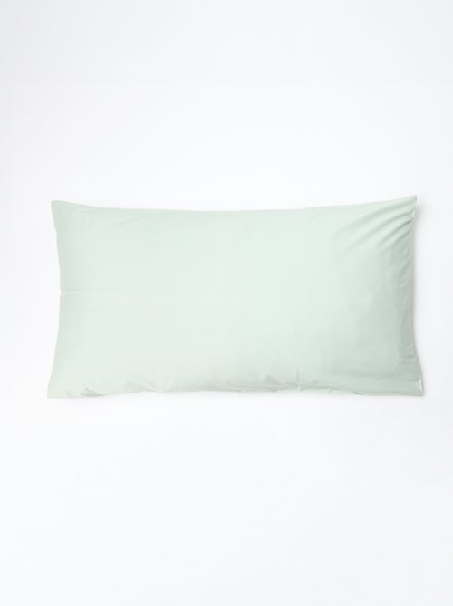 Fronha de almofada lisa - 50 x 80 cm aproximadamente - Kiabi Fronha de almofada lisa - 50 x 80 cm aproximadamente - Kiabi